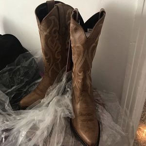 Women’s Durango Boots size 6